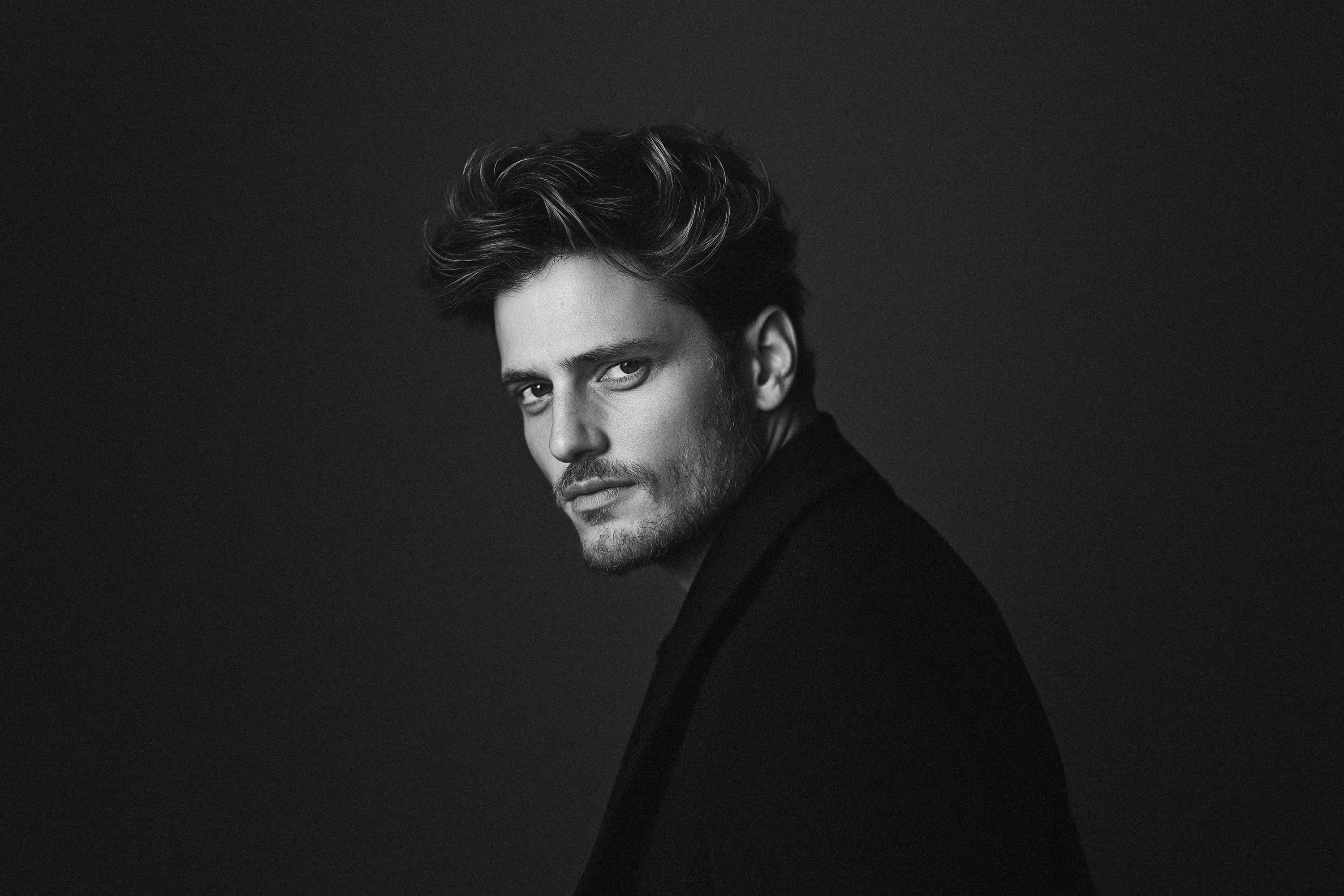 Cannes Image by notthoff La Biosthétique Friseur SW Mann Seite modischer Haarschnitt Shooting 1